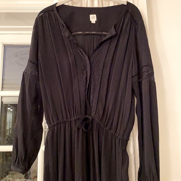 GAP Lace Trimmed Jumpsuit - Picture 1 of 12